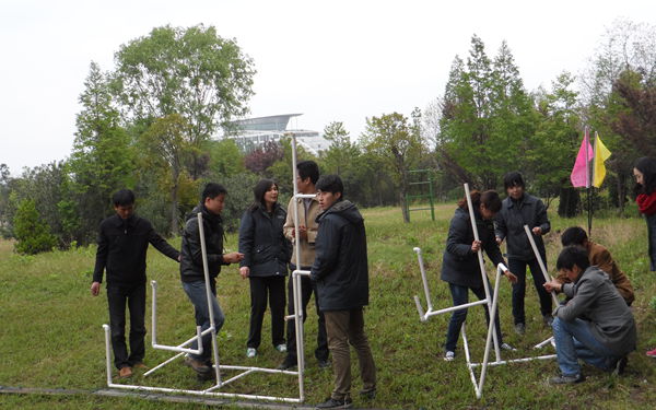 中储粮镇江粮油有限公司-2013生产&安全团队高绩效拓展训练圆满完成